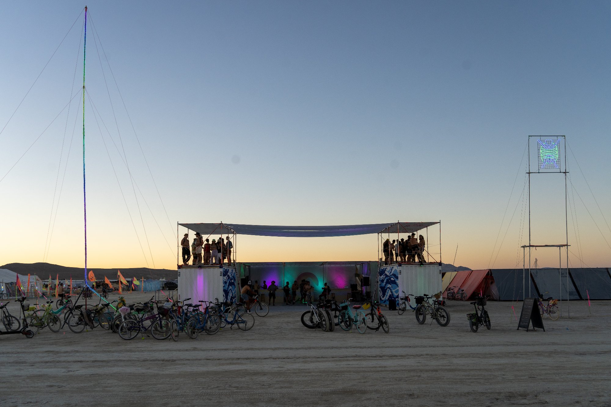 Future Turtles Café